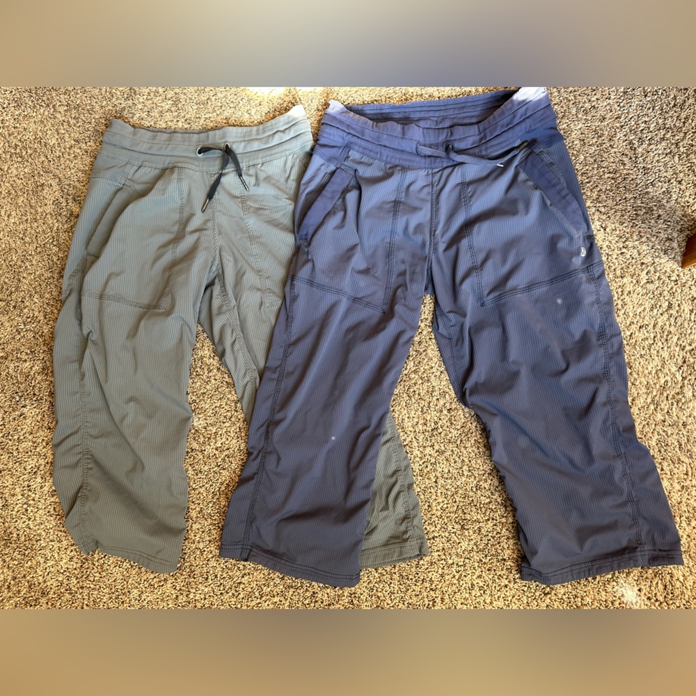 Lululemon set of 2 capri pants